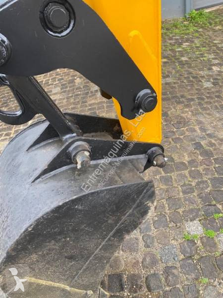 Escavatore JCB
