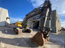/1/3/8070330-excavadora-volvo_th.jpg