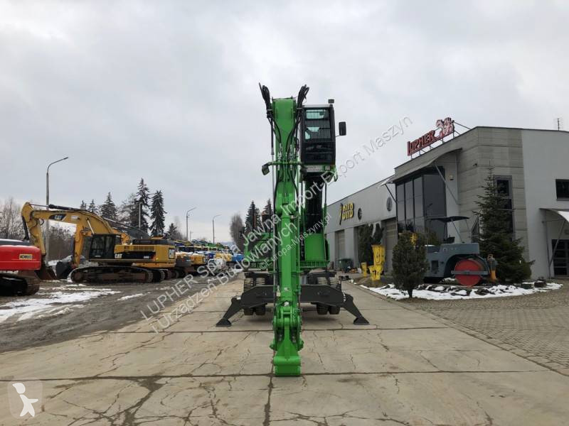 Excavator Sennebogen 821