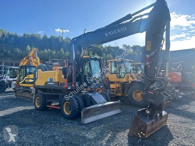 Graafmachine Volvo EW 220 E