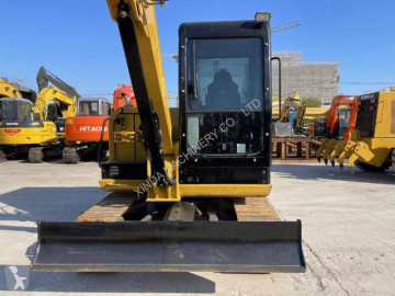 Miniexcavadora Caterpillar