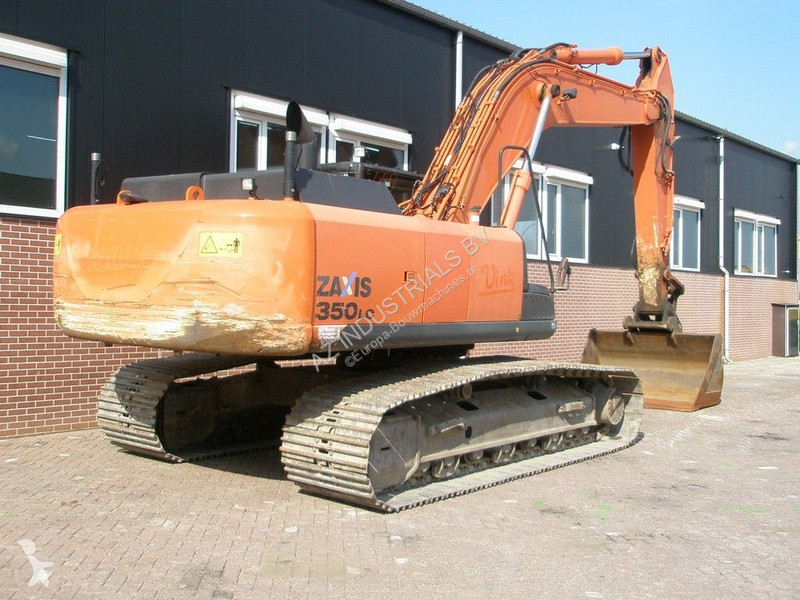 Excavadora Hitachi LC-5B