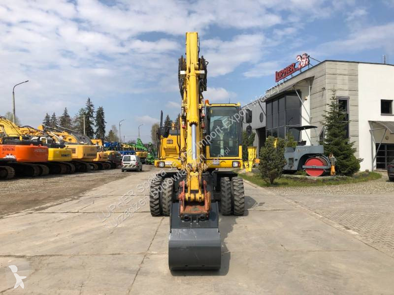 Excavator Komatsu PW160-8