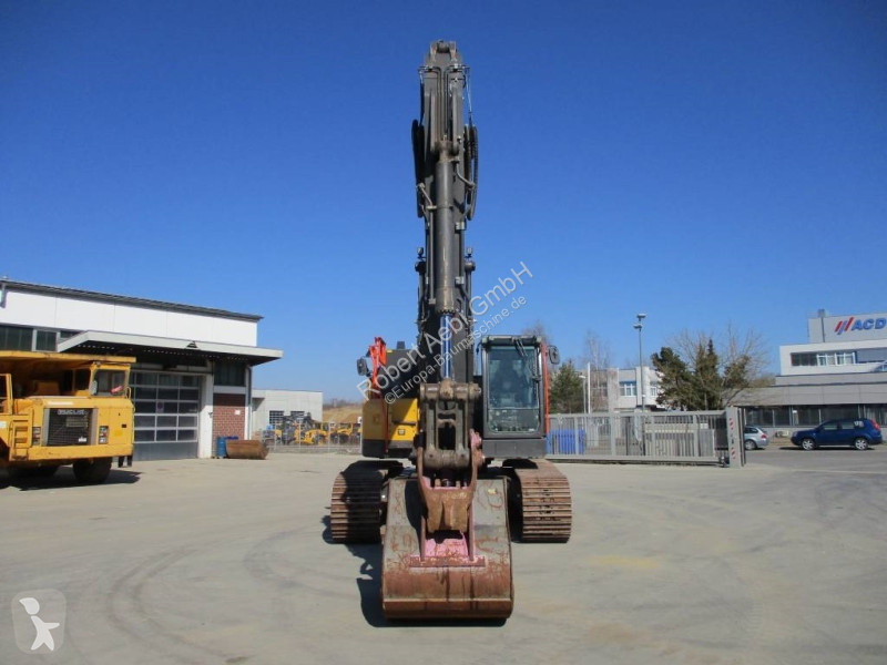 Escavadora Volvo ECR 355 EL