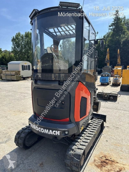 Escavadora Eurocomach 19TR