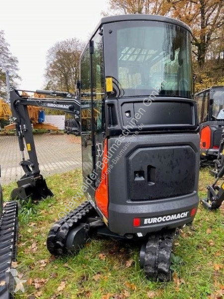 Escavadora Eurocomach 22SR