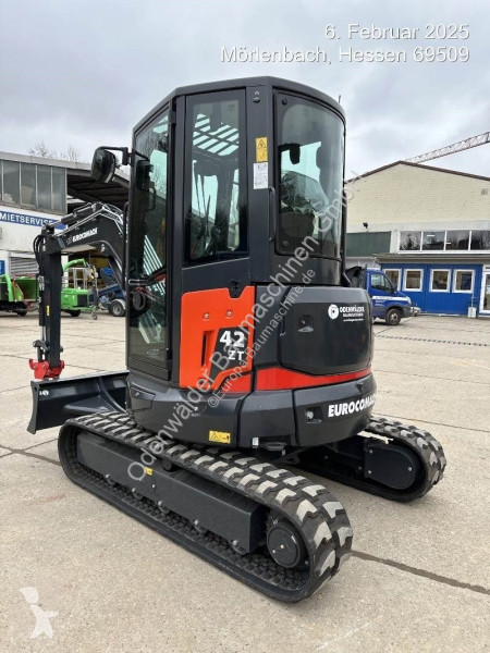 Escavadora Eurocomach 42ZT