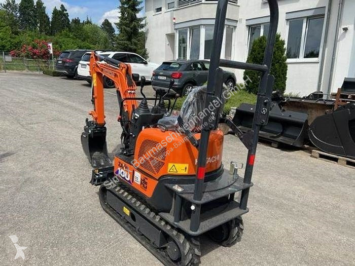 Escavadora Hitachi ZX10U-6