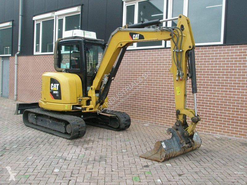 Escavadora Caterpillar 305E