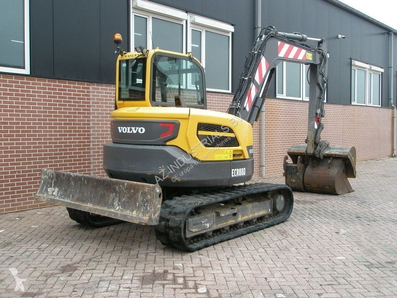 Lopatový nakládač Volvo D