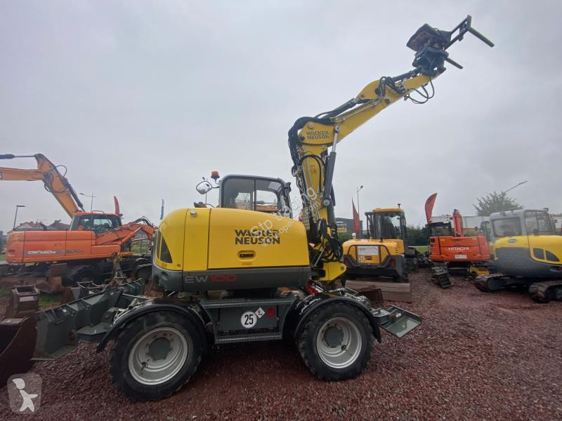 Escavadora Neuson  EW 100
