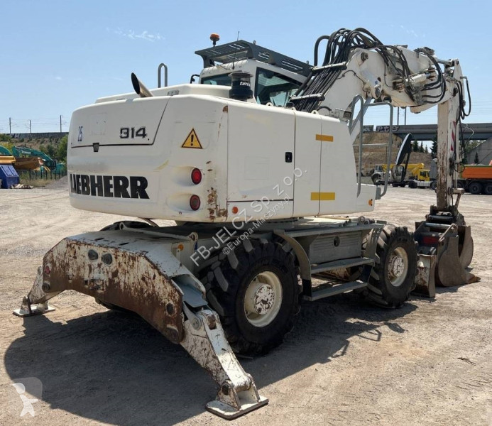 Excavator Liebherr A 914 Mobile digger