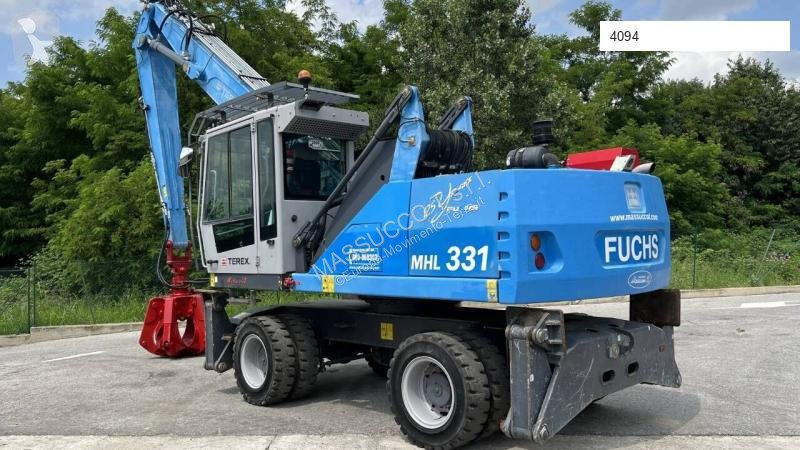 Excavator Terex