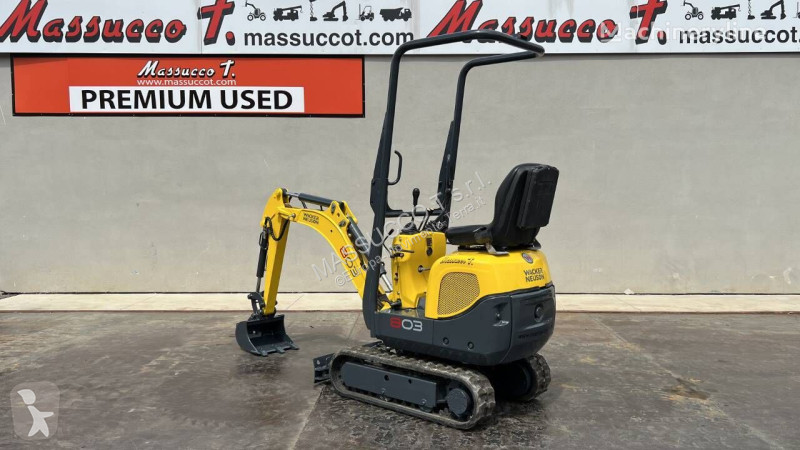 Excavadora Wacker Neuson 803