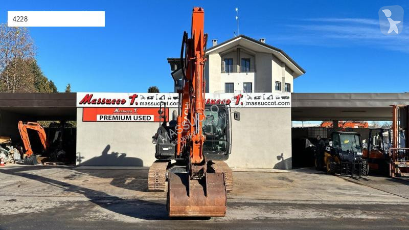 Excavadora Hitachi -6