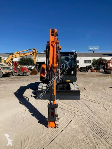 Excavadora Doosan DX85R-7