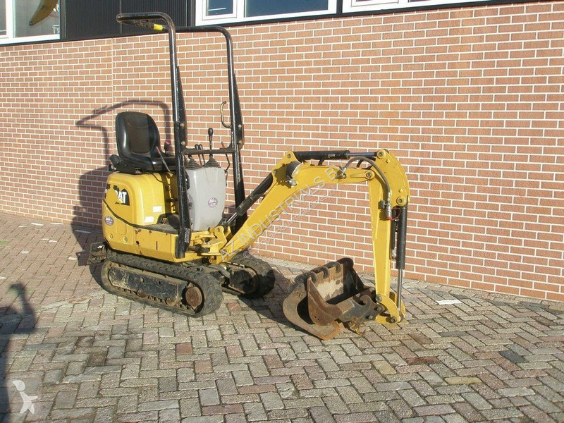 Graafmachine Caterpillar 300.9