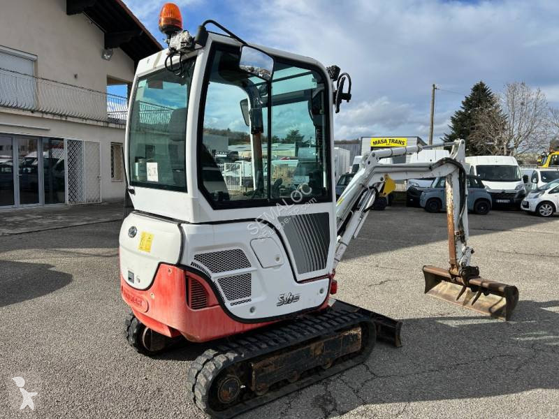 Excavadora Yanmar SV18