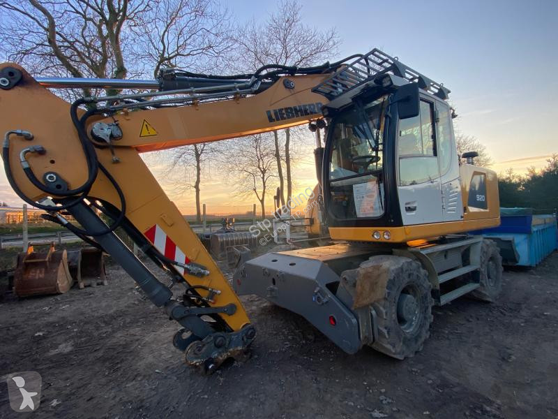 Escavadora Liebherr A920