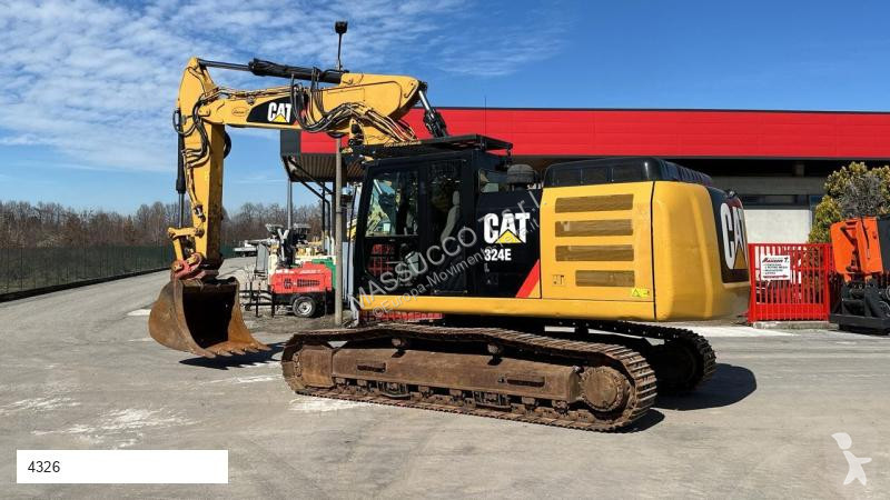 Escavatore Caterpillar L