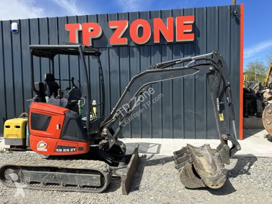 Excavator Eurocomach es25zt canopy