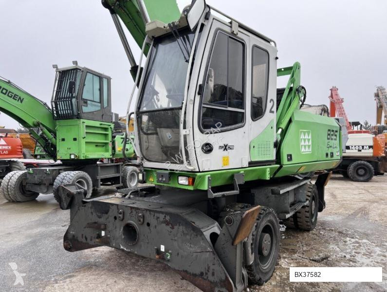 Excavator Sennebogen 825