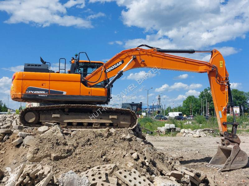 Escavadora Doosan DX225LC-5