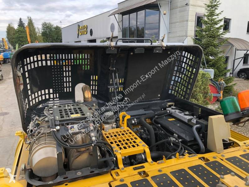 Excavator Komatsu PC210LC-11