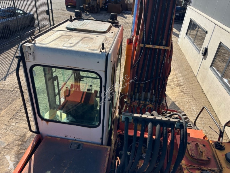 Excavator Liebherr R 922 HD S L with LaBounty...