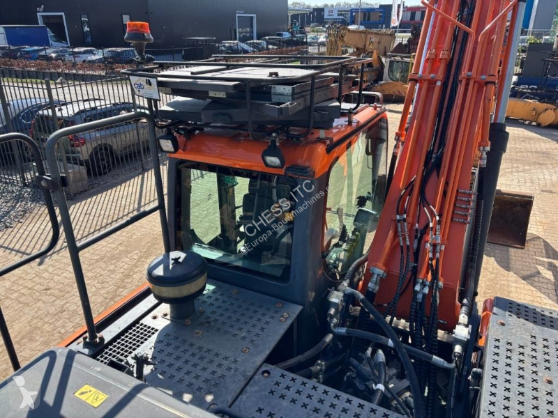 جرافة Doosan 255 LC-5 -- 255LC --
