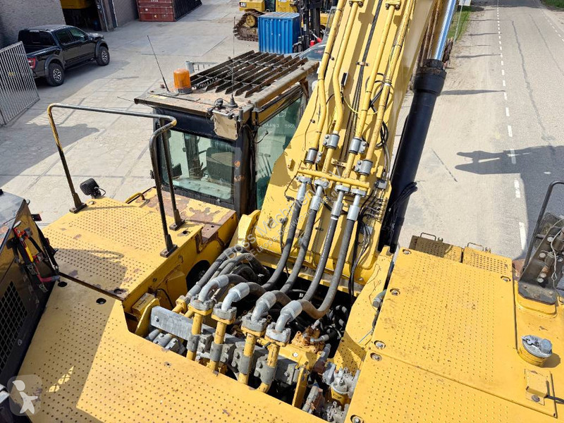 Escavadora Caterpillar ME - Automatic Greasing...