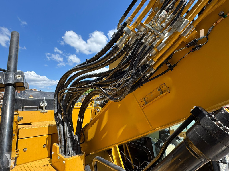 Excavator Caterpillar 325F LCR - 3 buckets