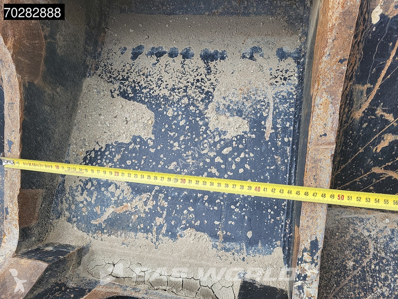 Escavadora Doosan -7 4 BUCKETS