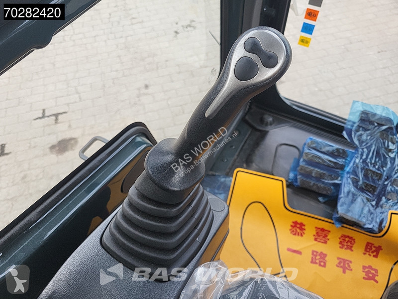 Escavadora Hyundai HX130 N A/C