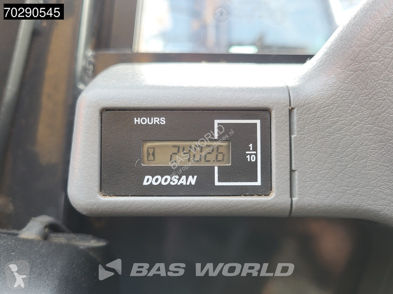 Graafmachine Doosan DX62 R-3 3 BUCKETS - A/C