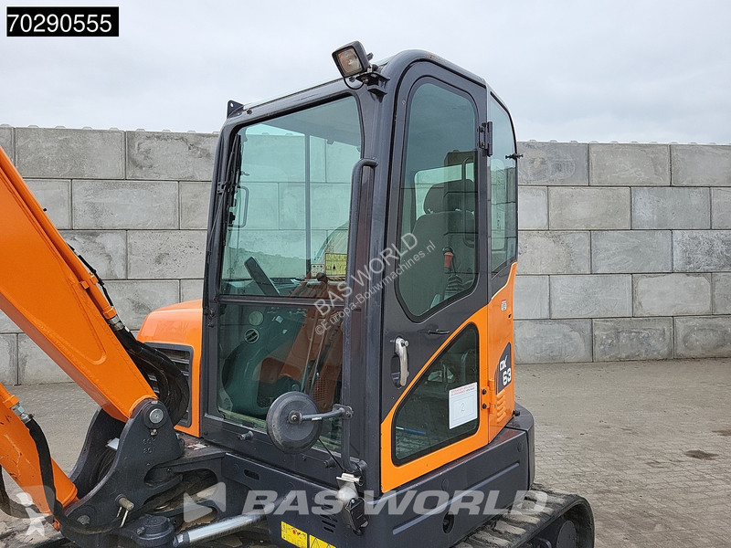 Escavadora Doosan DX63-3 3 BUCKETS - A/C