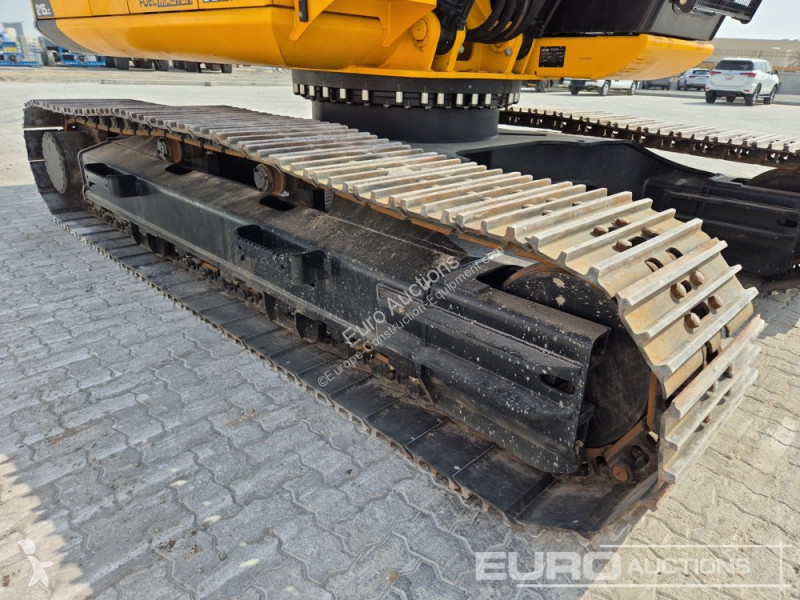 جرافة JCB JS215LC