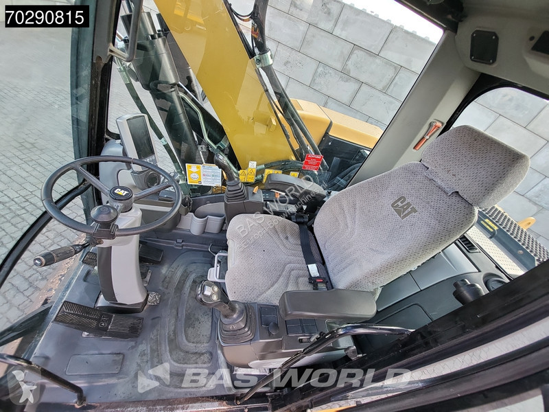 Excavator Caterpillar D