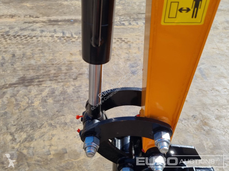Excavator JPC HT12