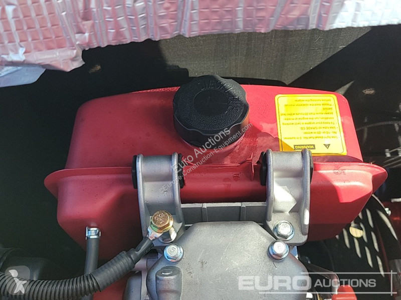 Escavadora JPC HT12