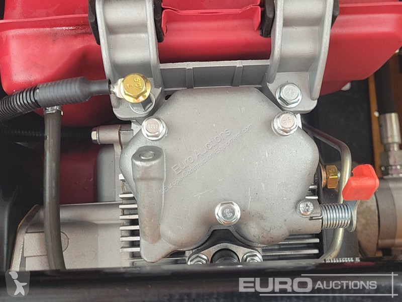 Escavatore JPC HT12