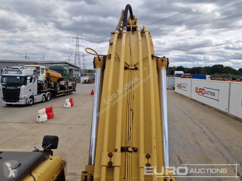 Excavator Caterpillar 320
