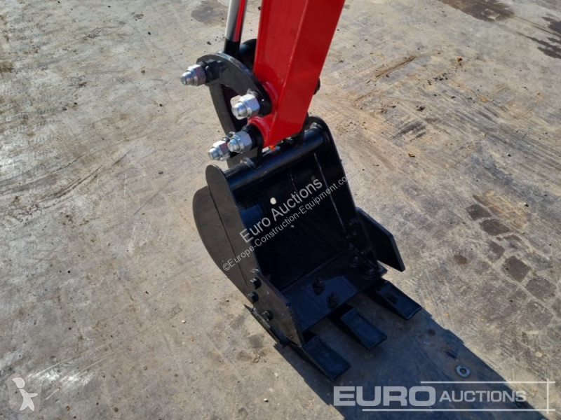 Escavadora JPC HT12