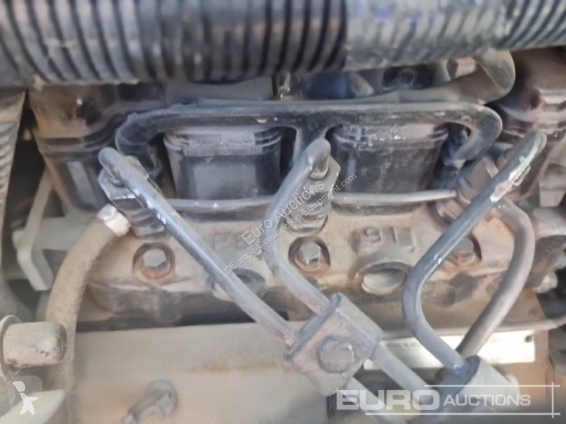 Escavatore JCB 16C-1
