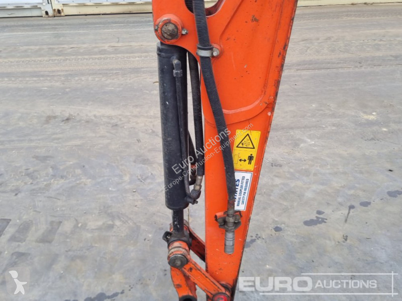 Escavadora Kubota KX027-4