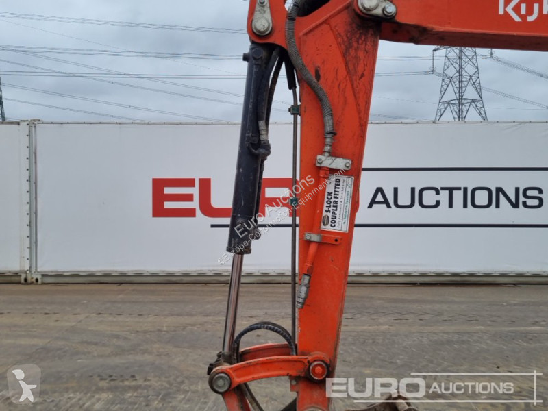 جرافة Kubota U48-4