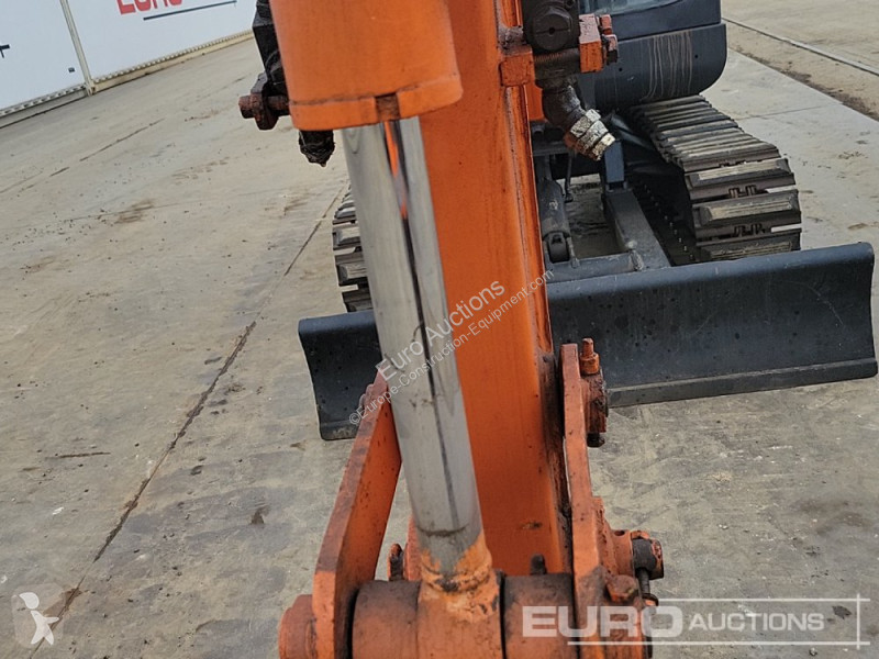 Escavadora Doosan DH35