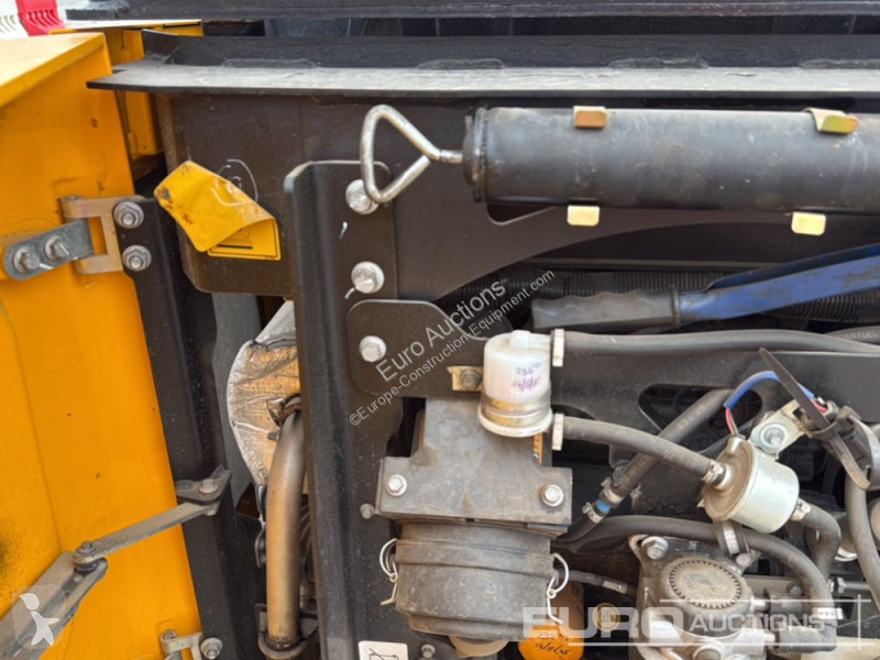 جرافة JCB 16C-1