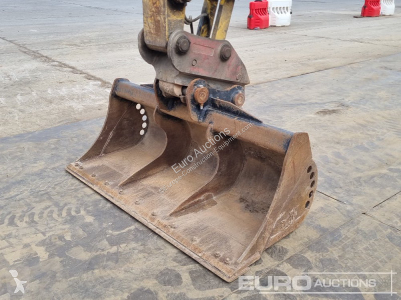 Graafmachine Komatsu PC138US-11
