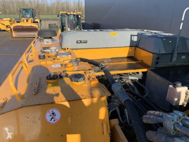 Excavadora Liebherr LC